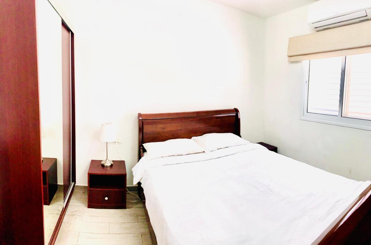 Royal Lea Apartmens Netanya Exterior foto