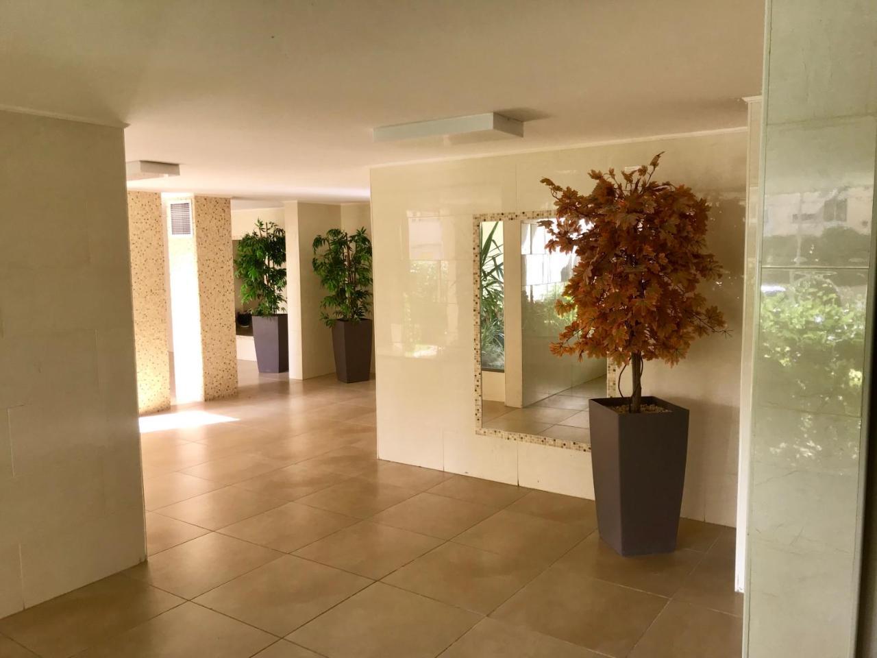 Royal Lea Apartmens Netanya Exterior foto